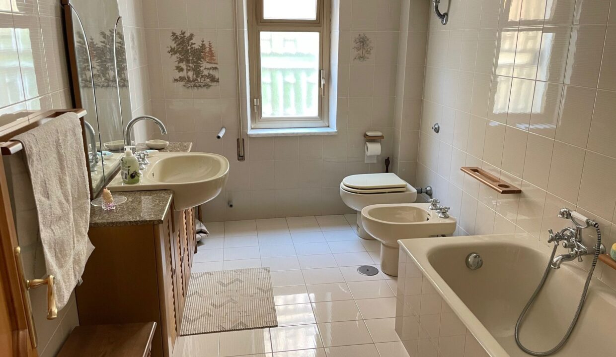 WhatsApp Image 2023-09-11 at 09.30.36