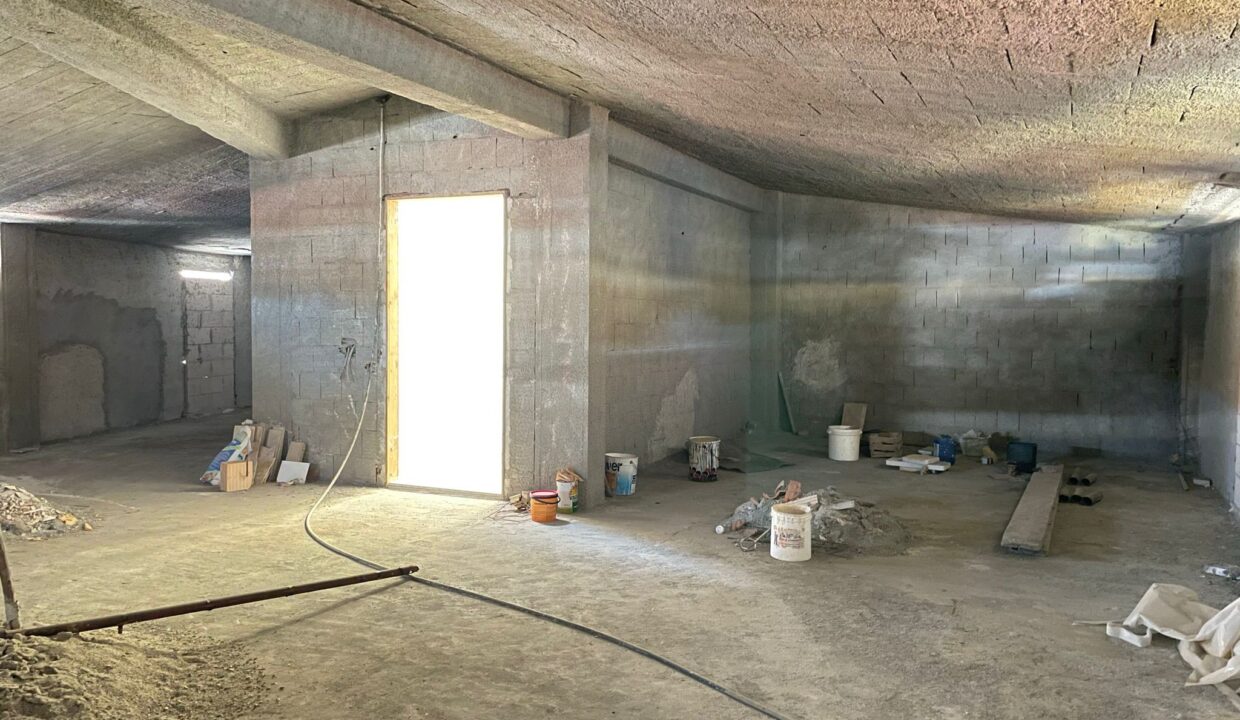 WhatsApp Image 2023-09-11 at 09.30.38 (1)