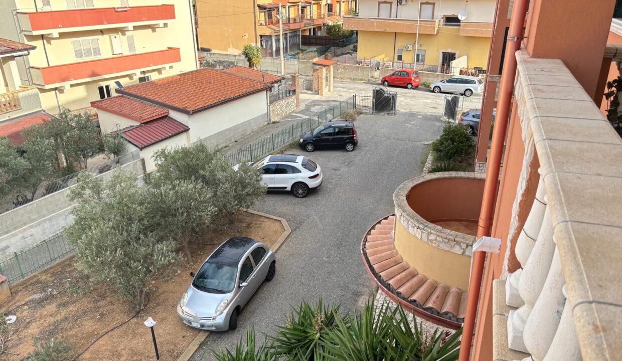 WhatsApp Image 2024-10-04 at 09.50.46 (17)