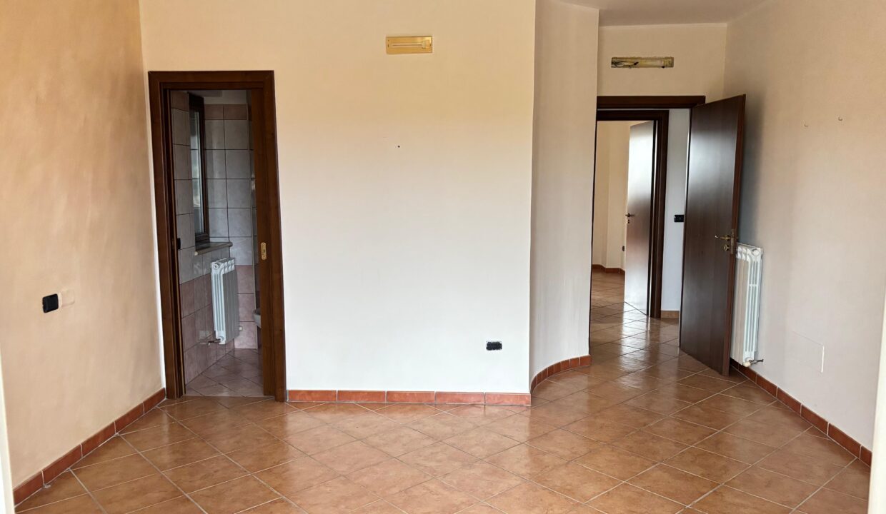 WhatsApp Image 2025-09-30 at 18.14.20