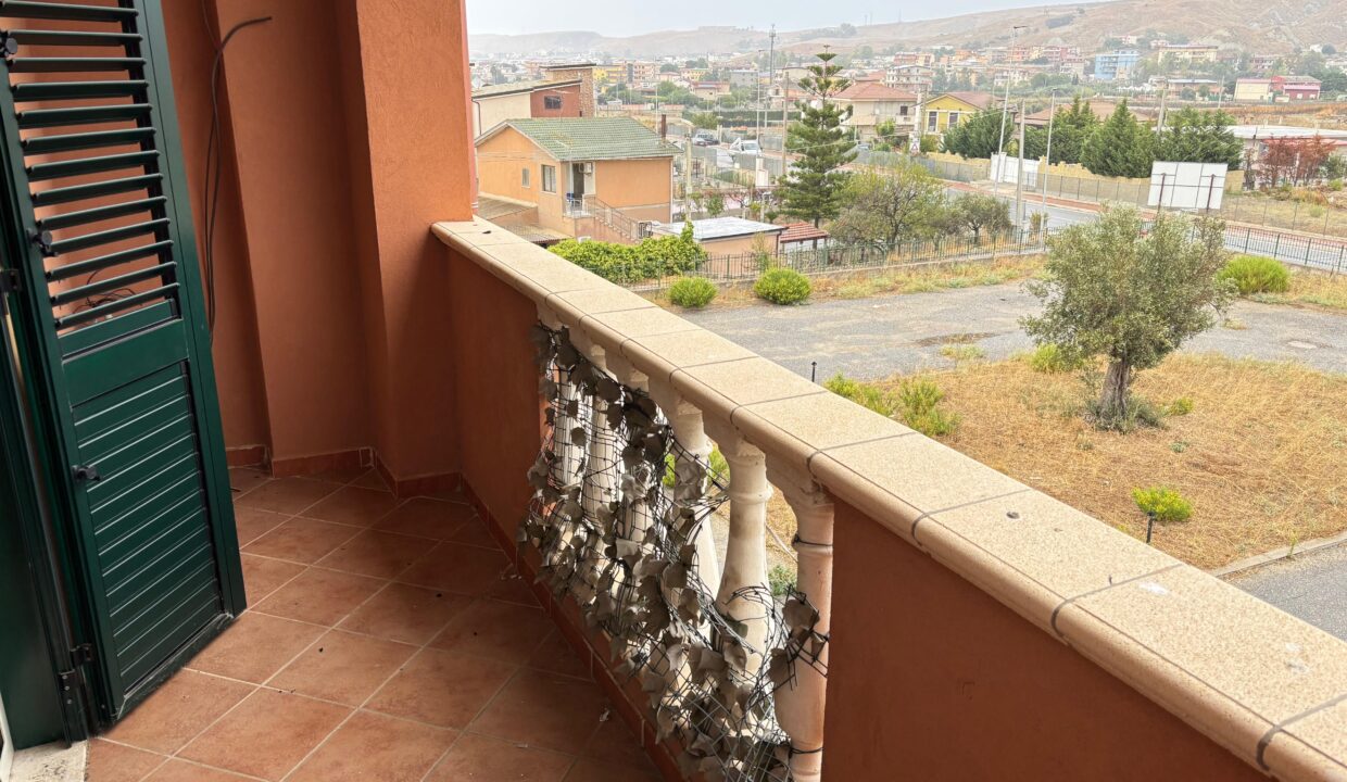 WhatsApp Image 2025-09-30 at 18.14.20 (3)