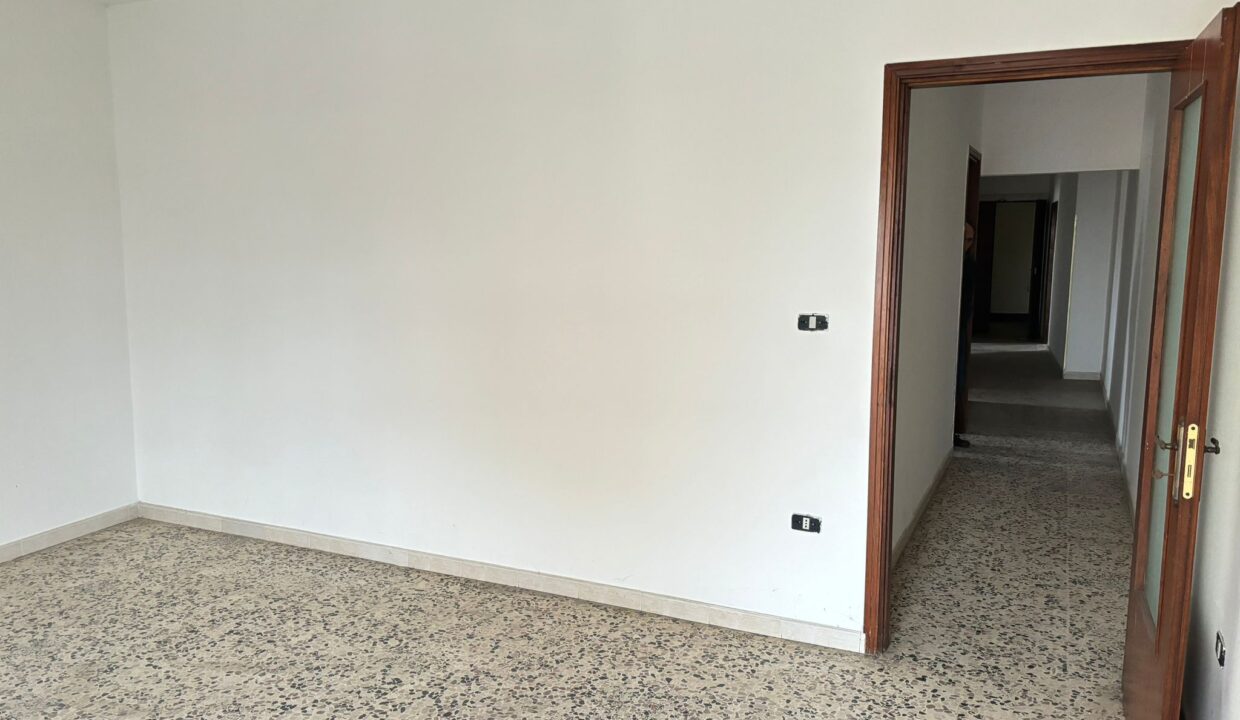 WhatsApp Image 2024-03-25 at 10.21.25 (1)