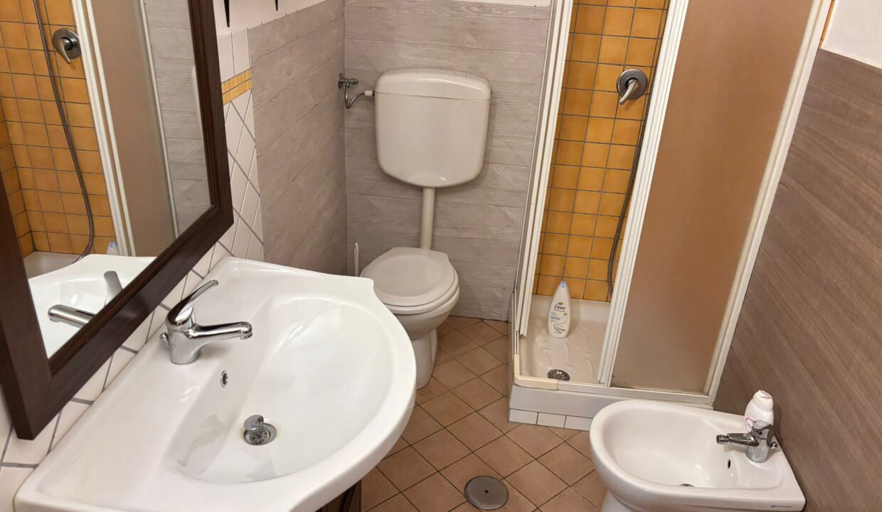 WhatsApp Image 2025-05-29 at 18.29.08 (4)