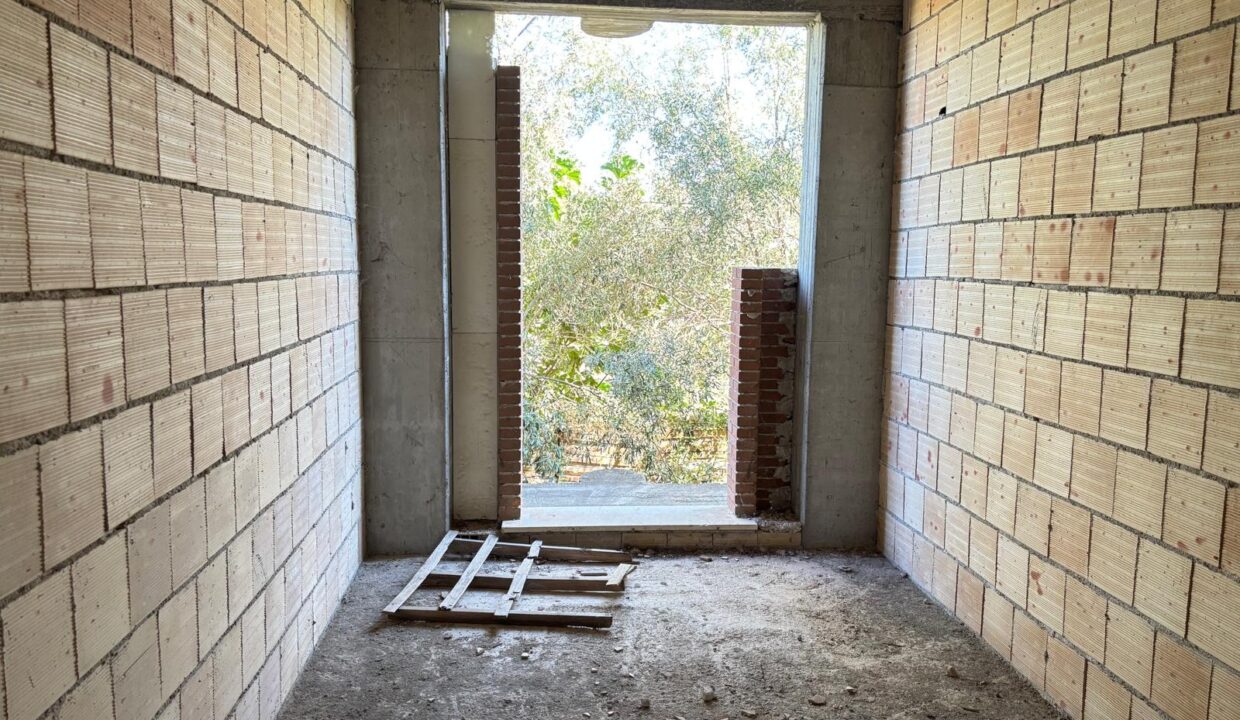 WhatsApp Image 2025-08-04 at 11.12.23 (16)