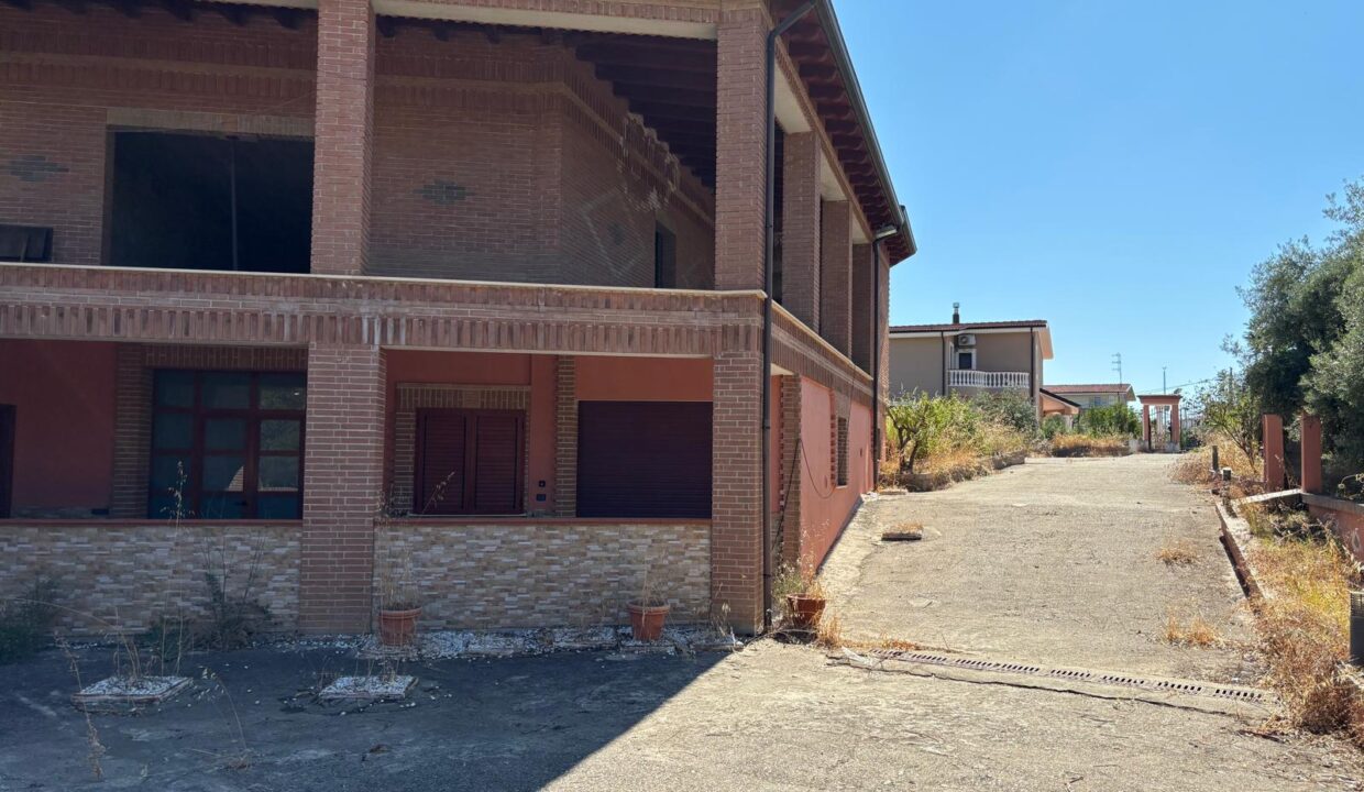 WhatsApp Image 2025-08-04 at 11.12.23 (27)