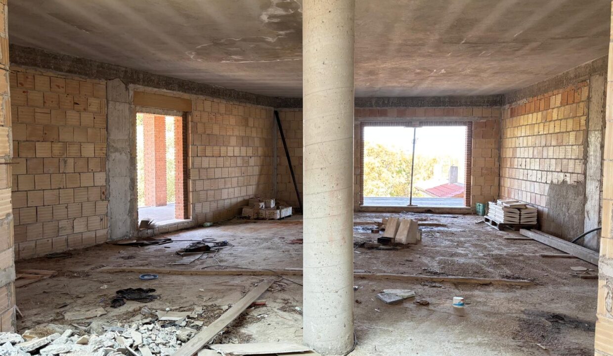 WhatsApp Image 2025-08-04 at 11.12.23 (4)