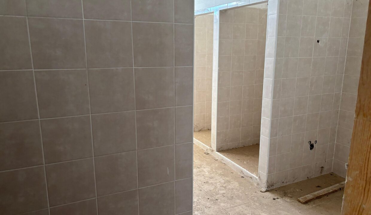 WhatsApp Image 2025-09-19 at 10.19.36 (3)