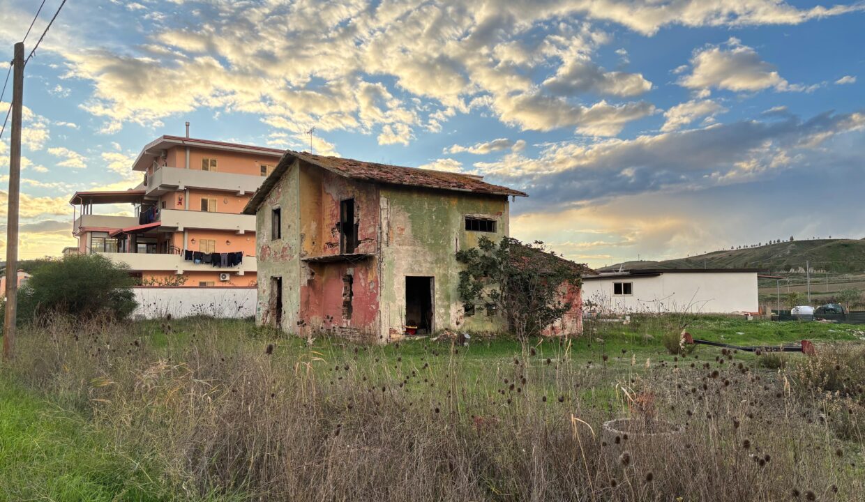 WhatsApp Image 2025-11-28 at 12.15.40 (5)