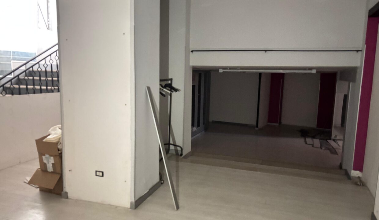 WhatsApp Image 2025-11-18 at 09.50.43 (1)