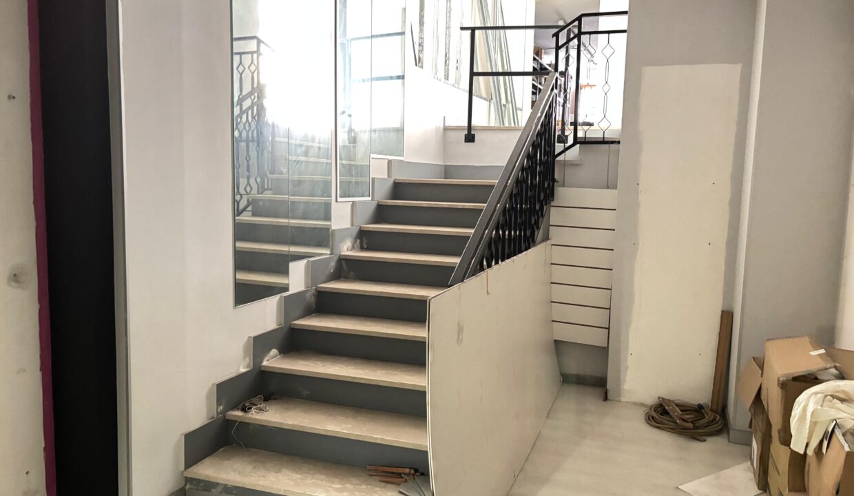 WhatsApp Image 2025-11-18 at 09.50.43