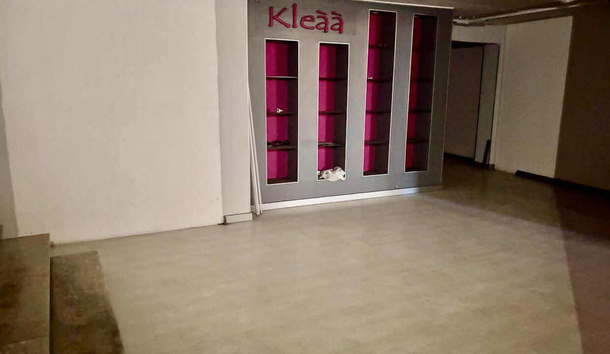 WhatsApp Image 2025-11-18 at 09.50.43 (3)