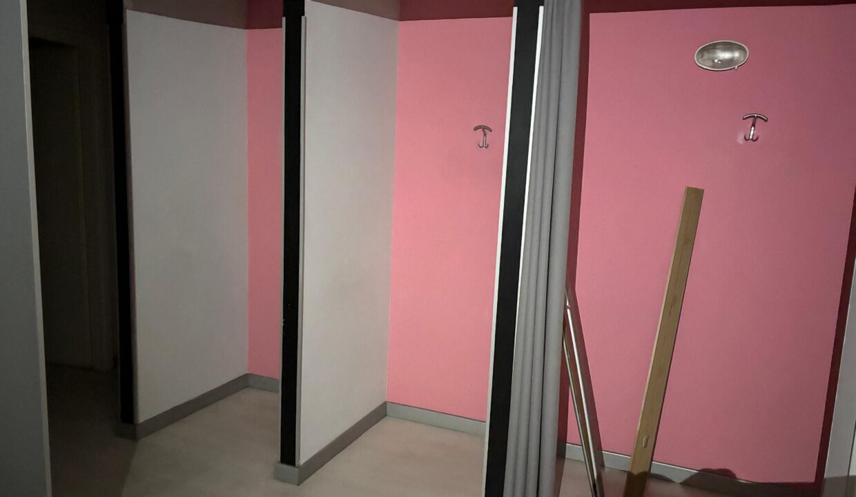 WhatsApp Image 2025-11-18 at 09.50.43 (7)