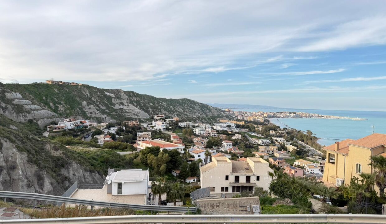 WhatsApp Image 2026-02-18 at 19.06.31