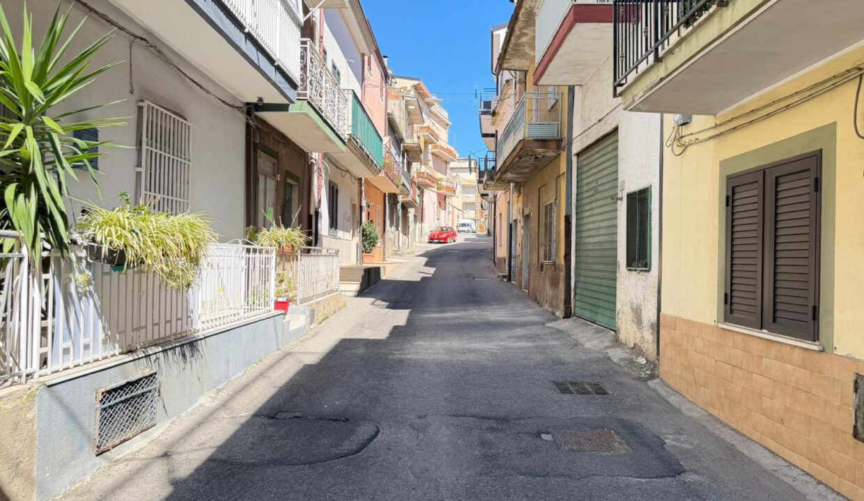 WhatsApp Image 2026-04-07 at 15.11.01 (1)